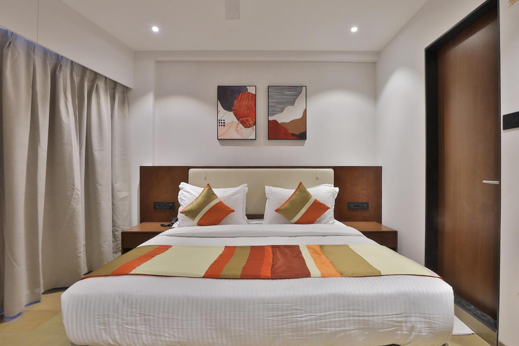 Hotel Elements 苏拉特 外观 照片